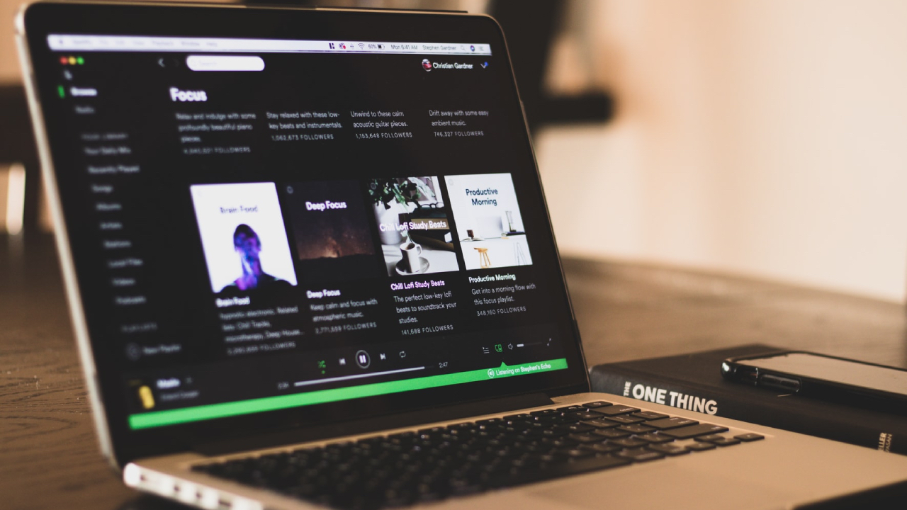 how-to-promote-your-music-on-spotify-the-right-way-dcr